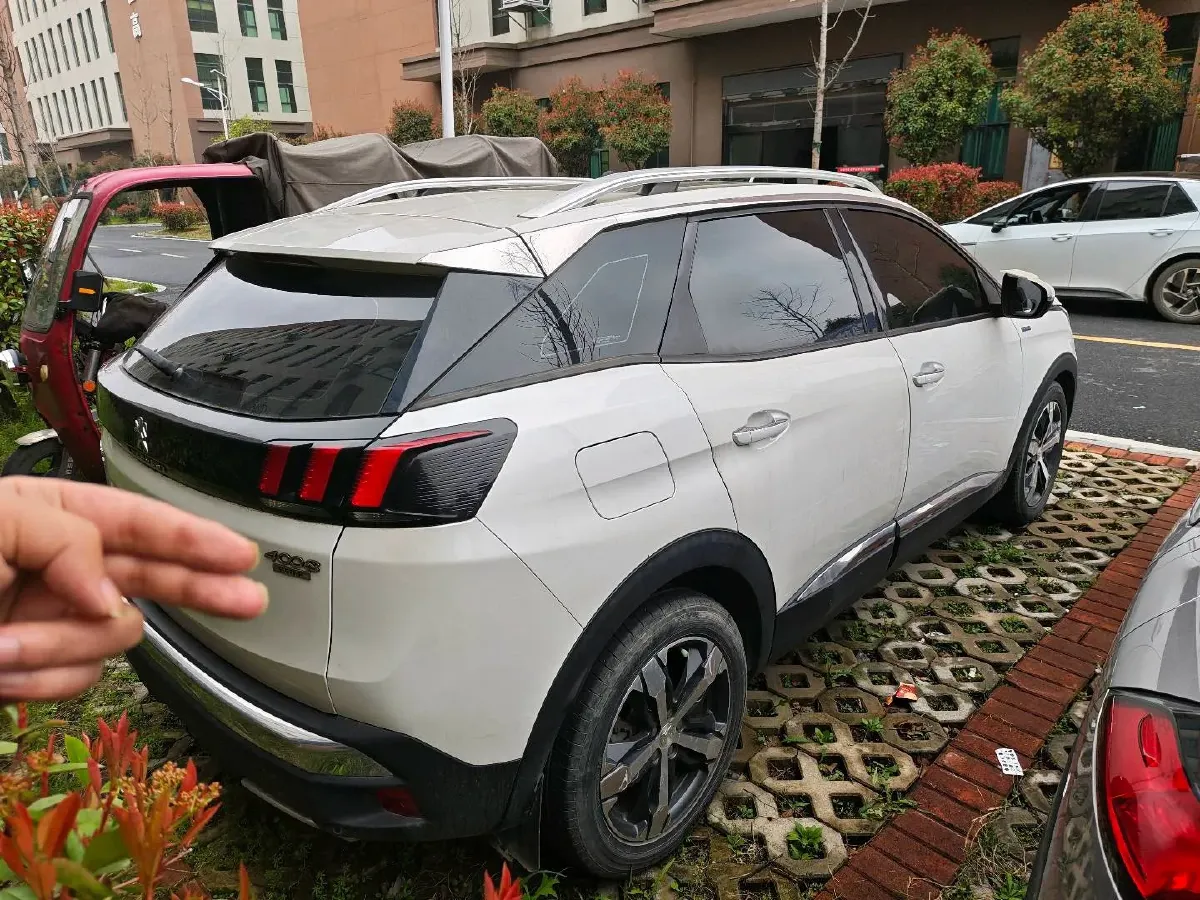 2018 Peugeot 4008 1.6T 167HP L4 6AT,autocango,china used car exporter,china ev exporter,chinese used car exporter,chinese used ev exporter