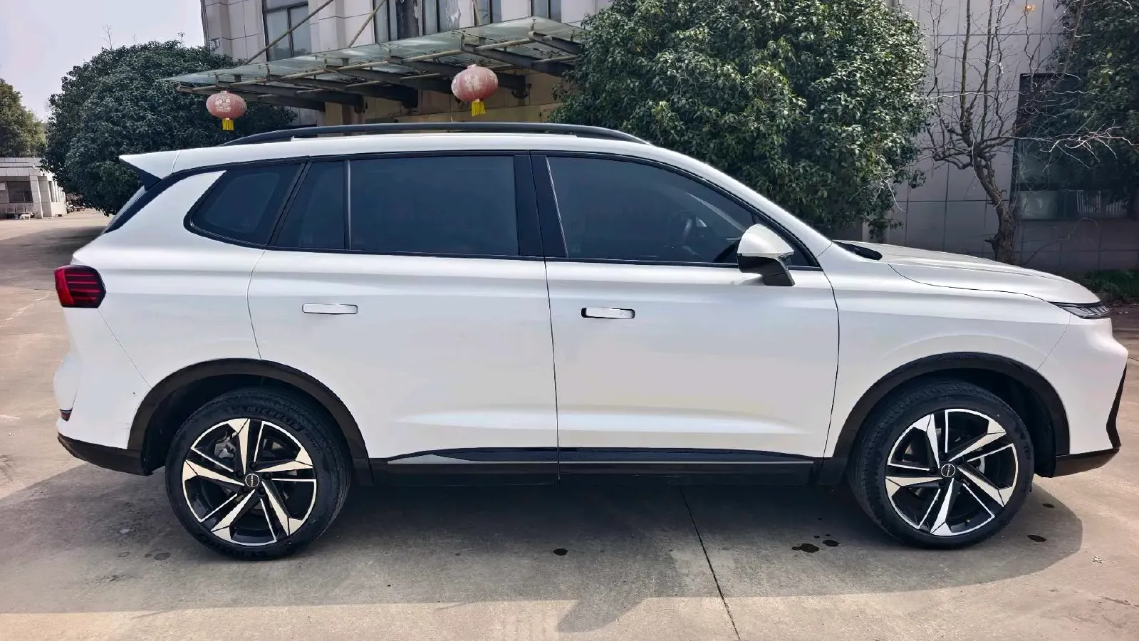 2022 Roewe RX5 MAX 1.5T 181HP L4 6AT,autocango,china used car exporter,china ev exporter,chinese used car exporter,chinese used ev exporter