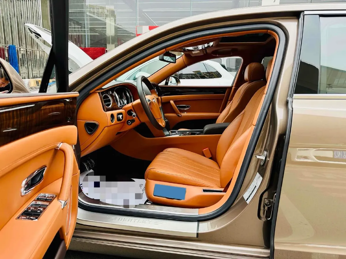 2017 Bentley Flying Spur 4.0T 507HP V8 8AT,autocango,china used car exporter,china ev exporter,chinese used car exporter,chinese used ev exporter