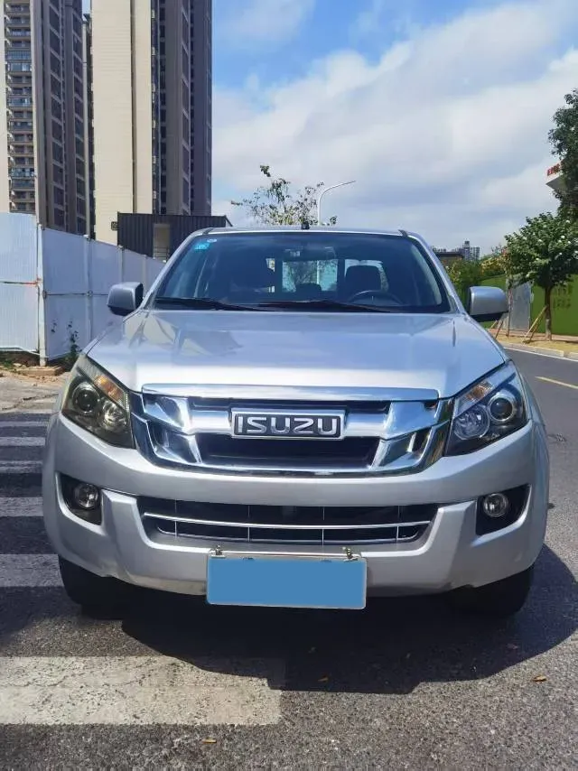 2020 Isuzu LingTuo 2.5T 150HP L4 6MT,autocango,china used car exporter,china ev exporter,chinese used car exporter,chinese used ev exporter