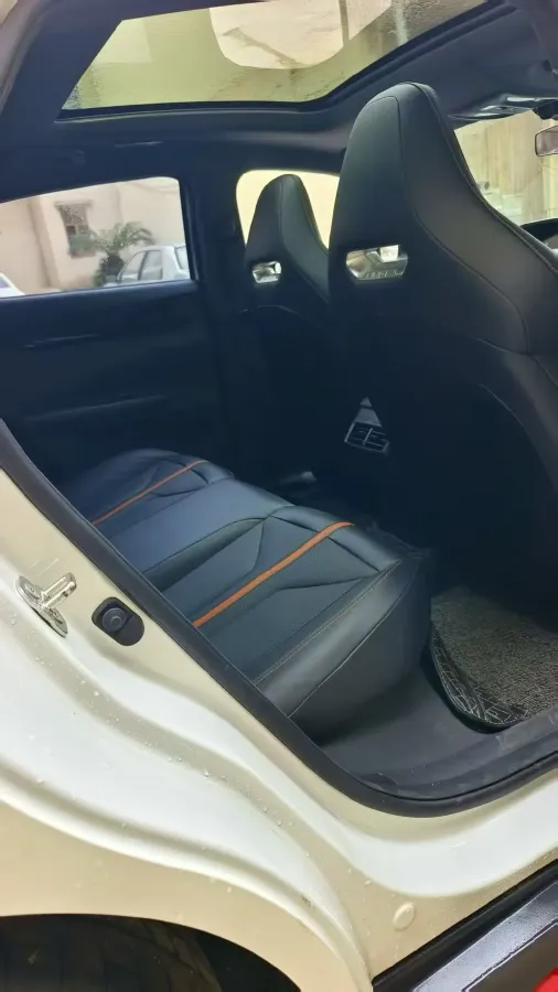 2024 ChangAn UNI-V 1.5T 188HP L4 7DCT,autocango,china used car exporter,china ev exporter,chinese used car exporter,chinese used ev exporter