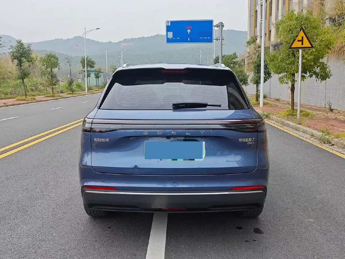 2025 BYD Sea Lion 05 DM-i 1.5L 101HP L4 E-CVT PHEV 18.3KWH,autocango,china used car exporter,china ev exporter,chinese used car exporter,chinese used ev exporter