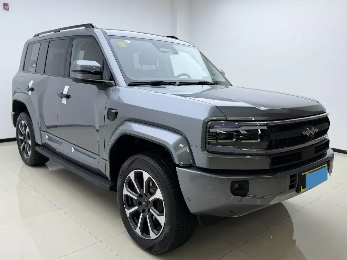 2025 FangChengBao Bao 5 1.5T 194HP L4 E-CVT PHEV 31.8KWH,autocango,china used car exporter,china ev exporter,chinese used car exporter,chinese used ev exporter