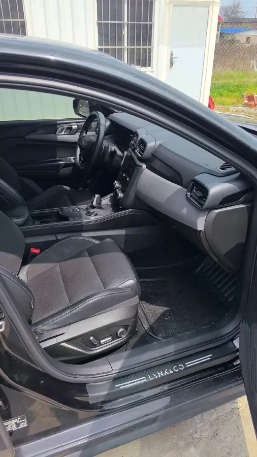 2022 LYNK&CO 03 2.0T 190HP L4 7DCT,autocango,china used car exporter,china ev exporter,chinese used car exporter,chinese used ev exporter