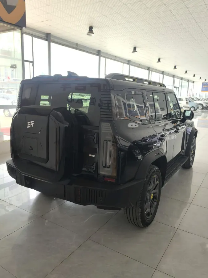 2024 Jetour ShanHai TravellerC-DM 1.5T 156HP L4 3DHT PHEV 43.24KWH,autocango,china used car exporter,china ev exporter,chinese used car exporter,chinese used ev exporter