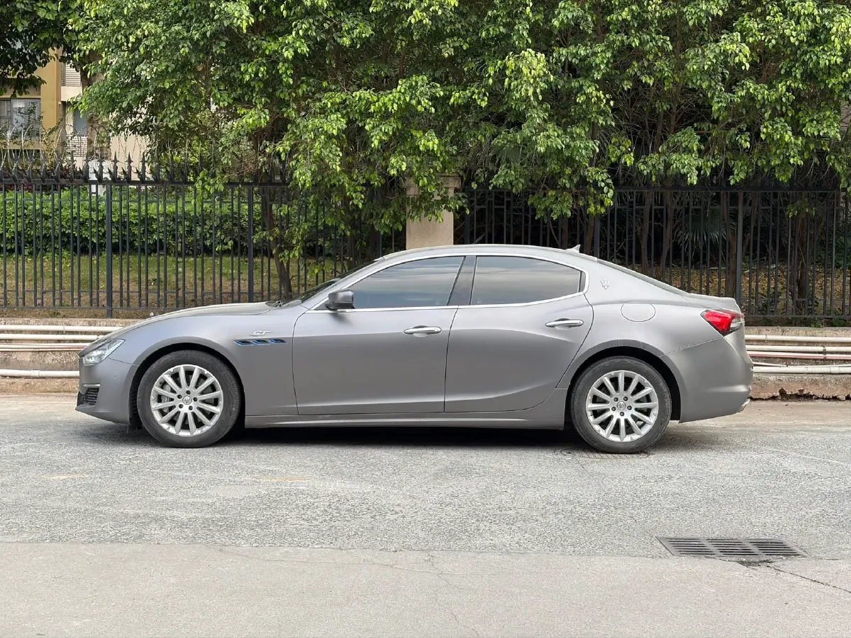 2022 Audi Q7 2.0T 245HP L4 8AT,autocango,china used car exporter,china ev exporter,chinese used car exporter,chinese used ev exporter