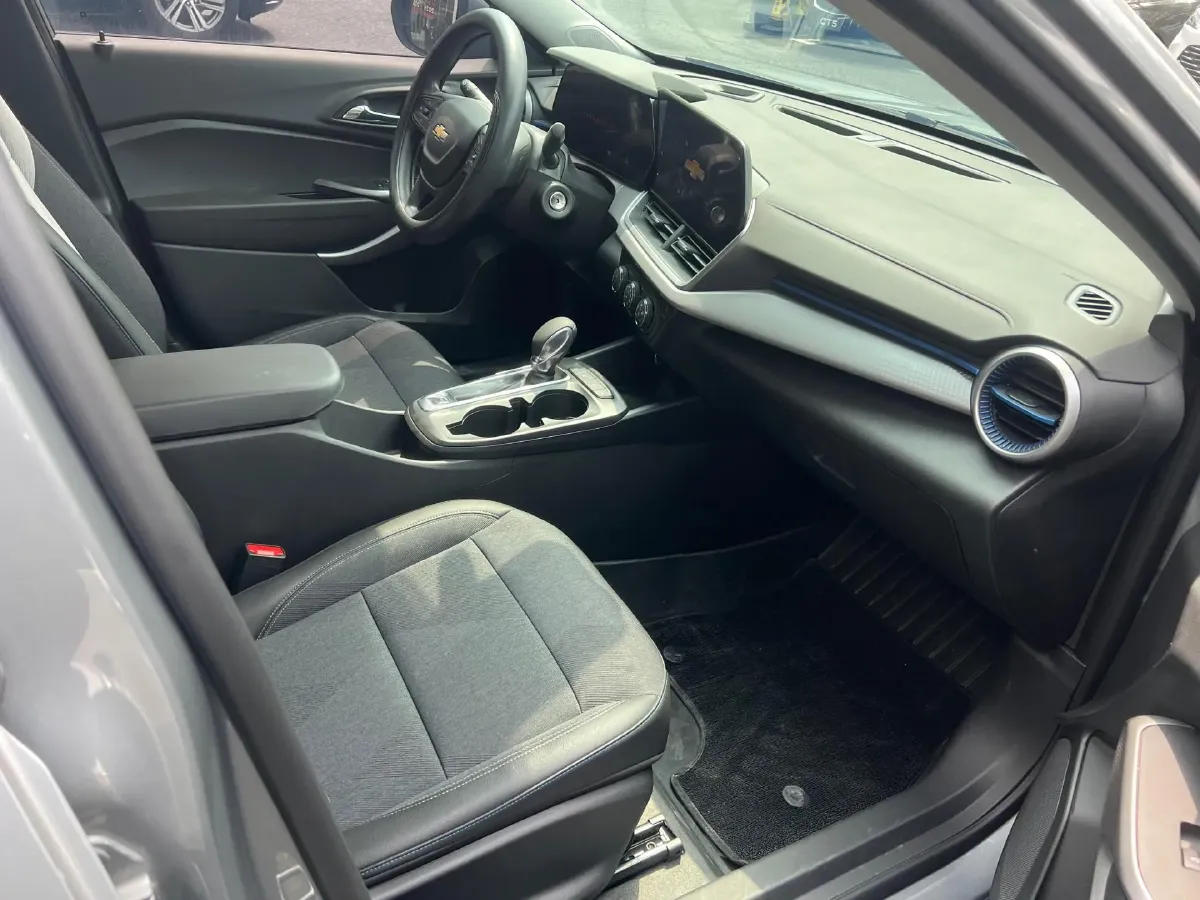 2022 Chevrolet Seeker 1.5T 184HP L4 CVT,autocango,china used car exporter,china ev exporter,chinese used car exporter,chinese used ev exporter