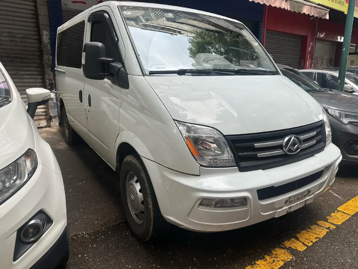 2021 MAXUS XinTu V80 2.0T 139HP L4 6MT,autocango,china used car exporter,china ev exporter,chinese used car exporter,chinese used ev exporter
