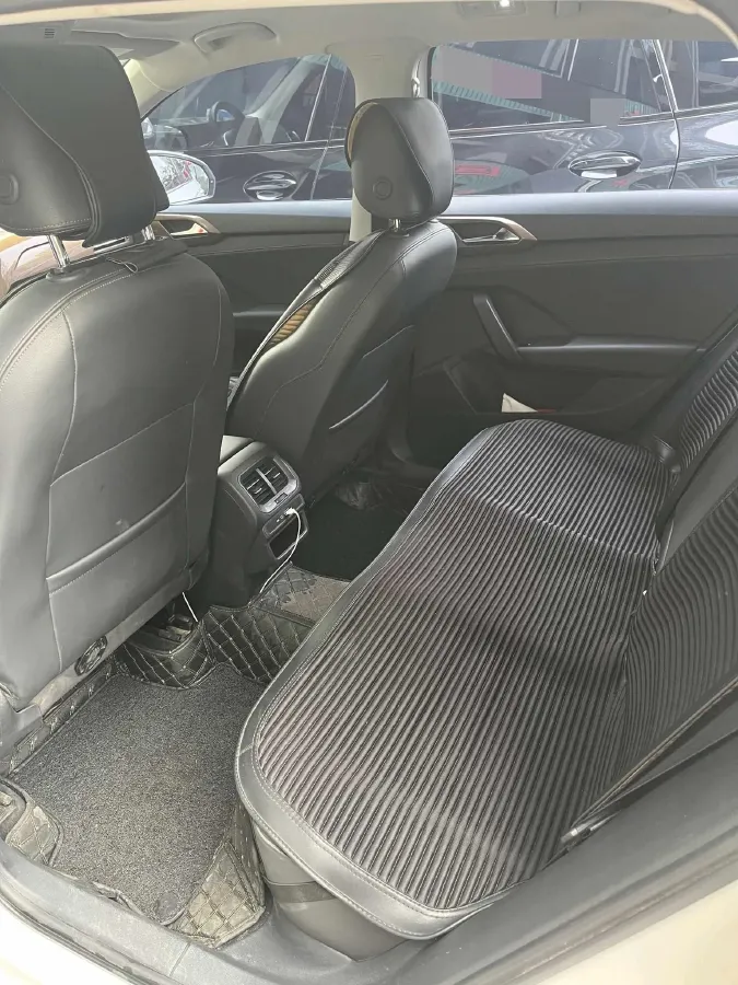 2021 Volkswagen Tharu 1.4T 150HP L4 7DCT,autocango,china used car exporter,china ev exporter,chinese used car exporter,chinese used ev exporter