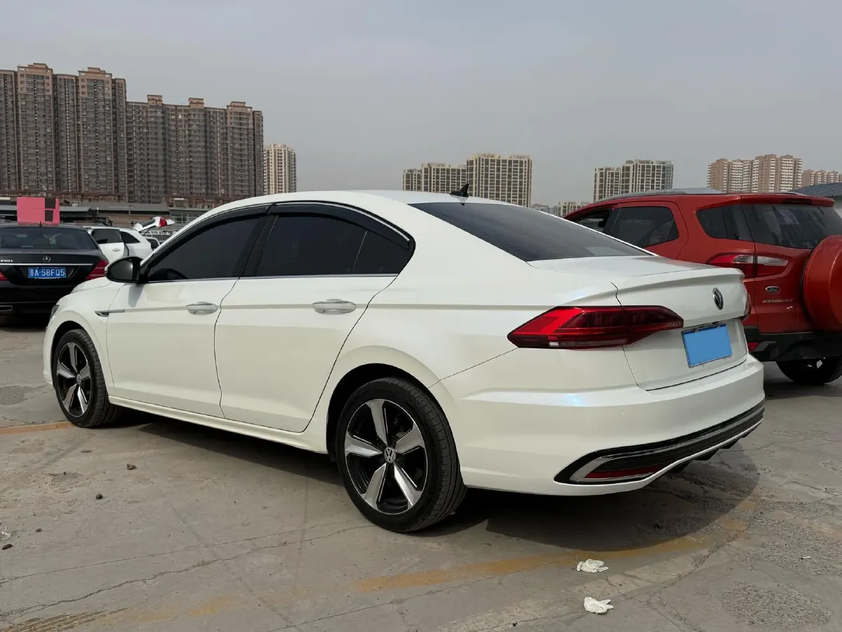 2023 Volkswagen Bora 1.5T 160HP L4 7DCT,autocango,china used car exporter,china ev exporter,chinese used car exporter,chinese used ev exporter
