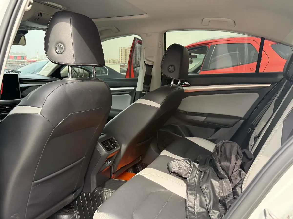 2023 Volkswagen Bora 1.5T 160HP L4 7DCT,autocango,china used car exporter,china ev exporter,chinese used car exporter,chinese used ev exporter