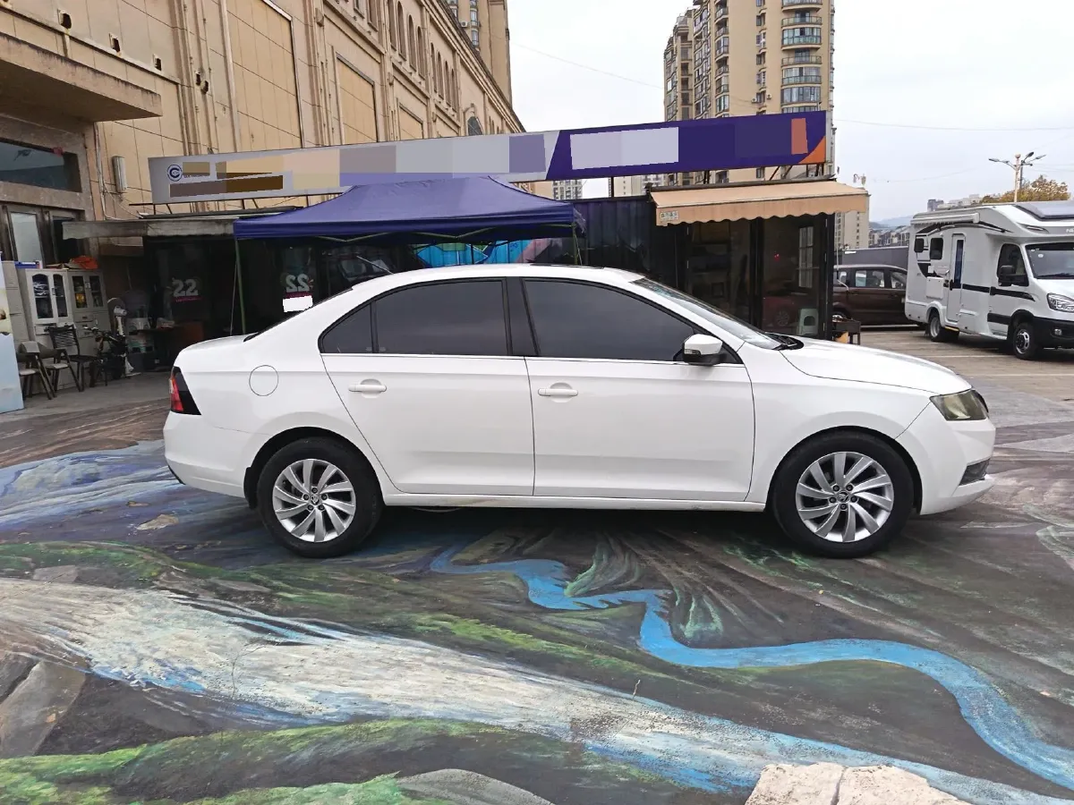 2019 SWM G01 1.5T 156HP L4 6AT,autocango,china used car exporter,china ev exporter,chinese used car exporter,chinese used ev exporter