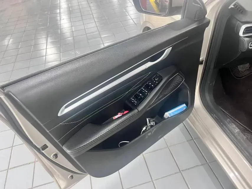 2022 Geely Emgrand 1.5L 114HP L4 CVT,autocango,china used car exporter,china ev exporter,chinese used car exporter,chinese used ev exporter