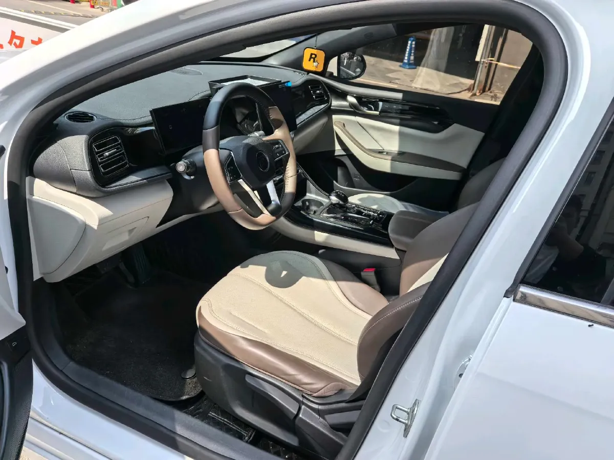 2024 BYD Qin Plus 1.5L 110HP L4 E-CVT PHEV 8.32KWH,autocango,china used car exporter,china ev exporter,chinese used car exporter,chinese used ev exporter