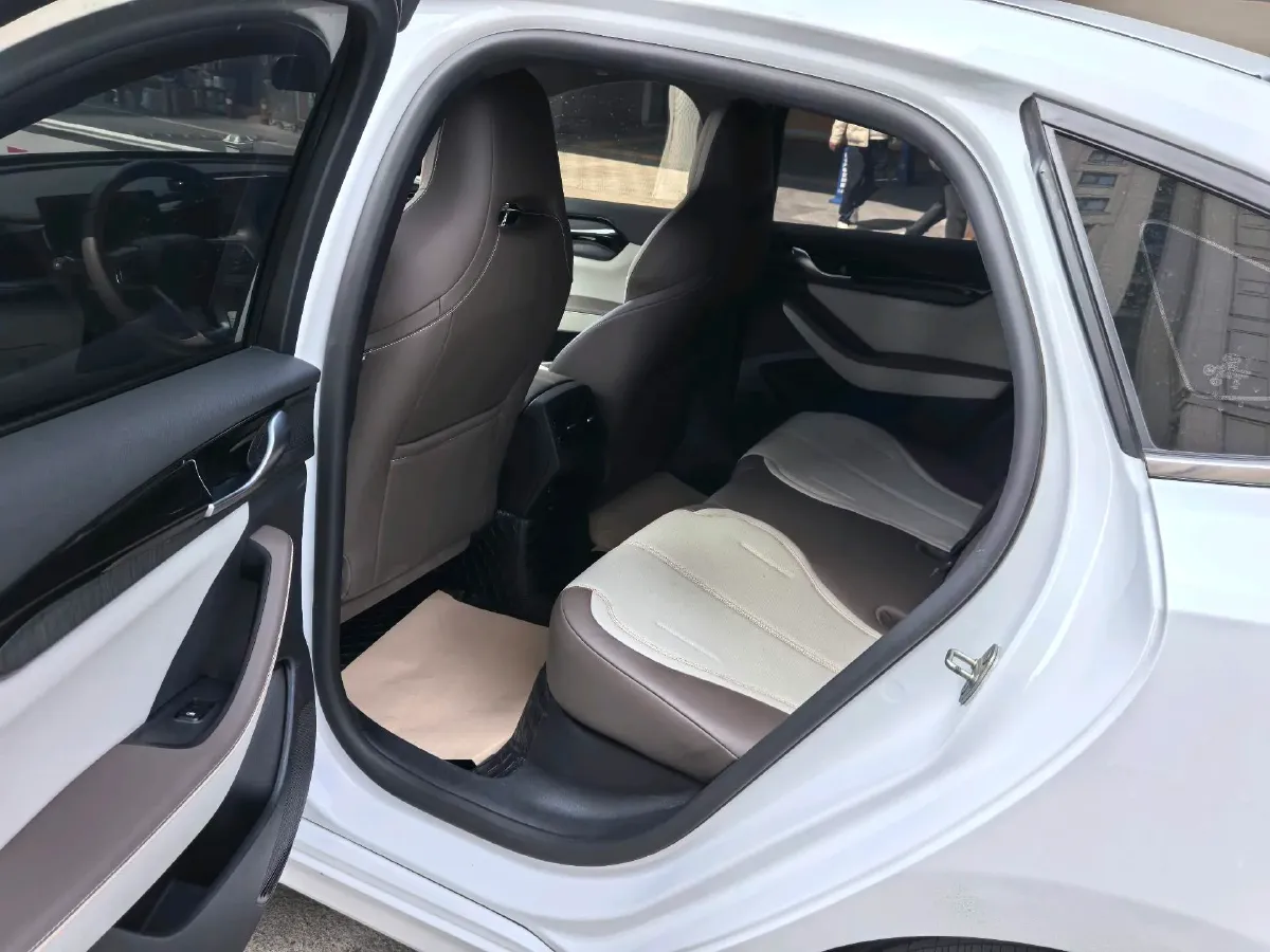 2024 BYD Qin Plus 1.5L 110HP L4 E-CVT PHEV 8.32KWH,autocango,china used car exporter,china ev exporter,chinese used car exporter,chinese used ev exporter