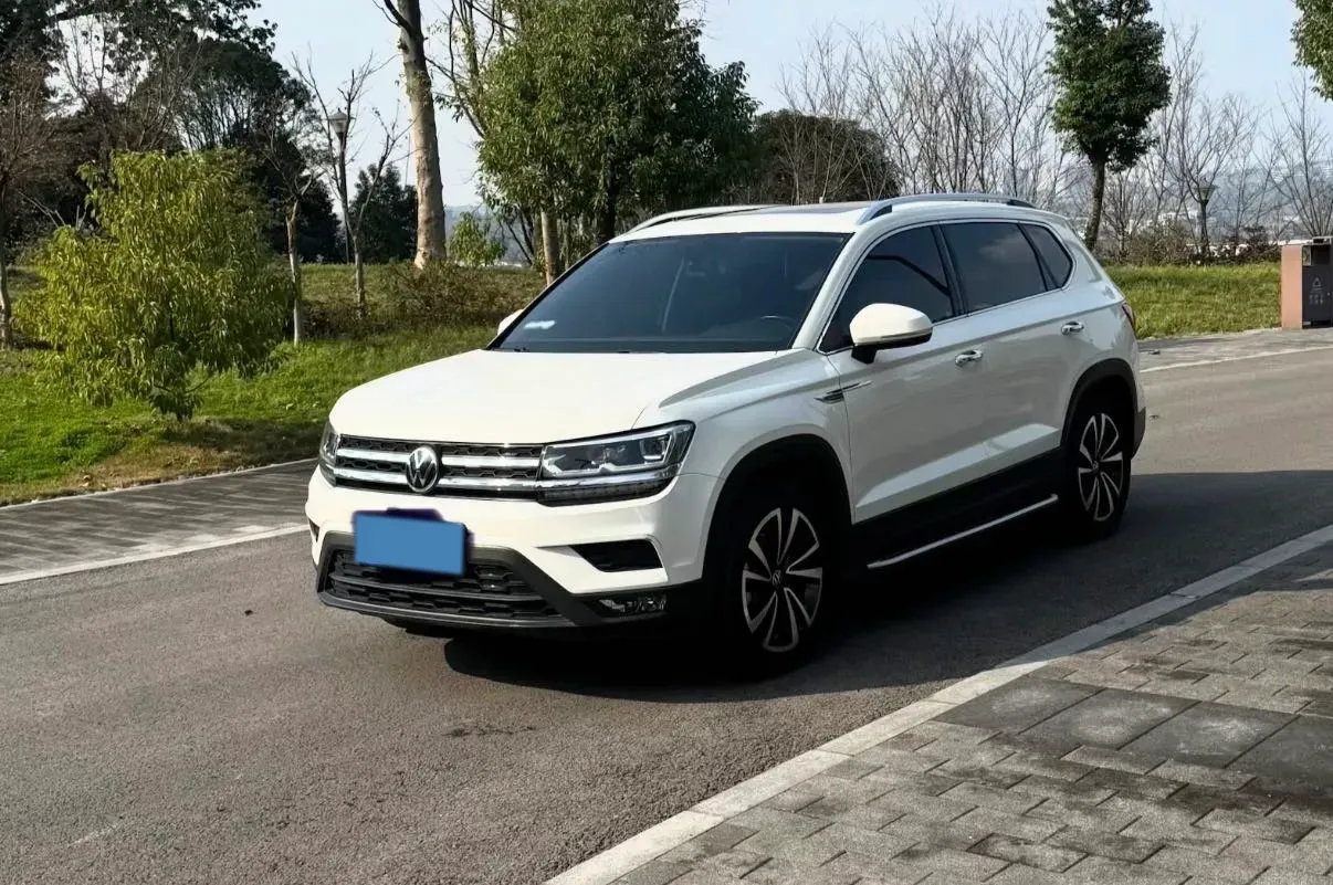 2021 Volkswagen Tharu 1.4T 150HP L4 7DCT,autocango,china used car exporter,china ev exporter,chinese used car exporter,chinese used ev exporter