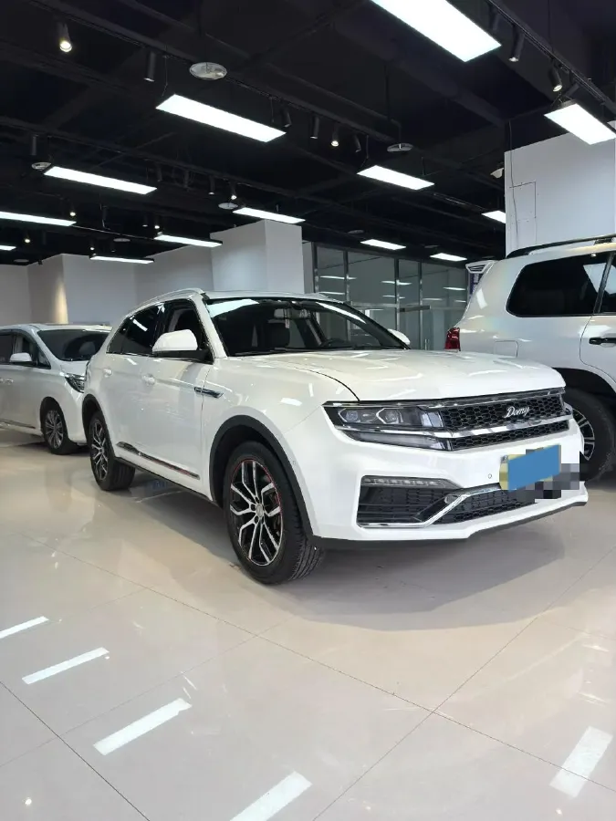 2018 Zotye Damy X7 2.0T 190HP L4 8AT,autocango,china used car exporter,china ev exporter,chinese used car exporter,chinese used ev exporter