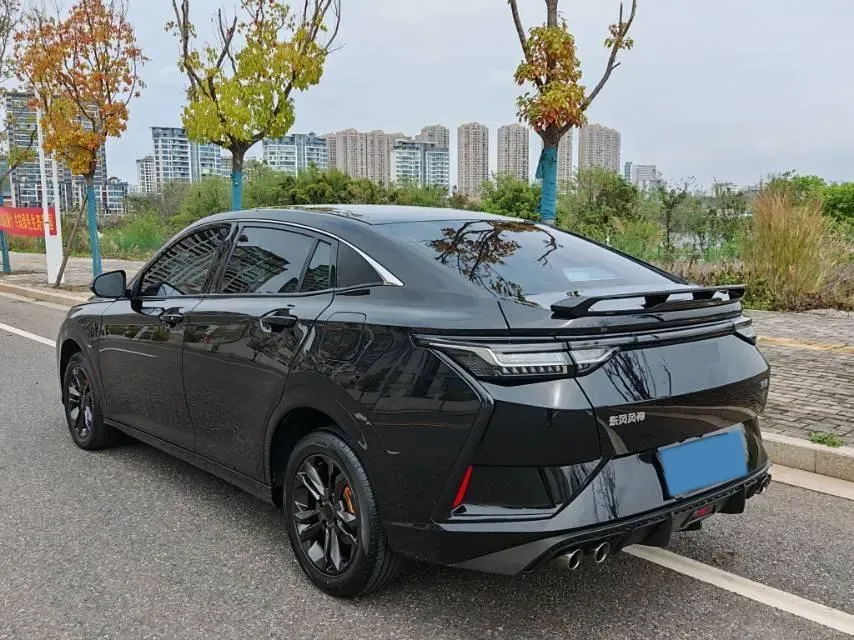 2023 DongFeng Aeolus YiXuan 1.5L 125HP L4 6DCT,autocango,china used car exporter,china ev exporter,chinese used car exporter,chinese used ev exporter