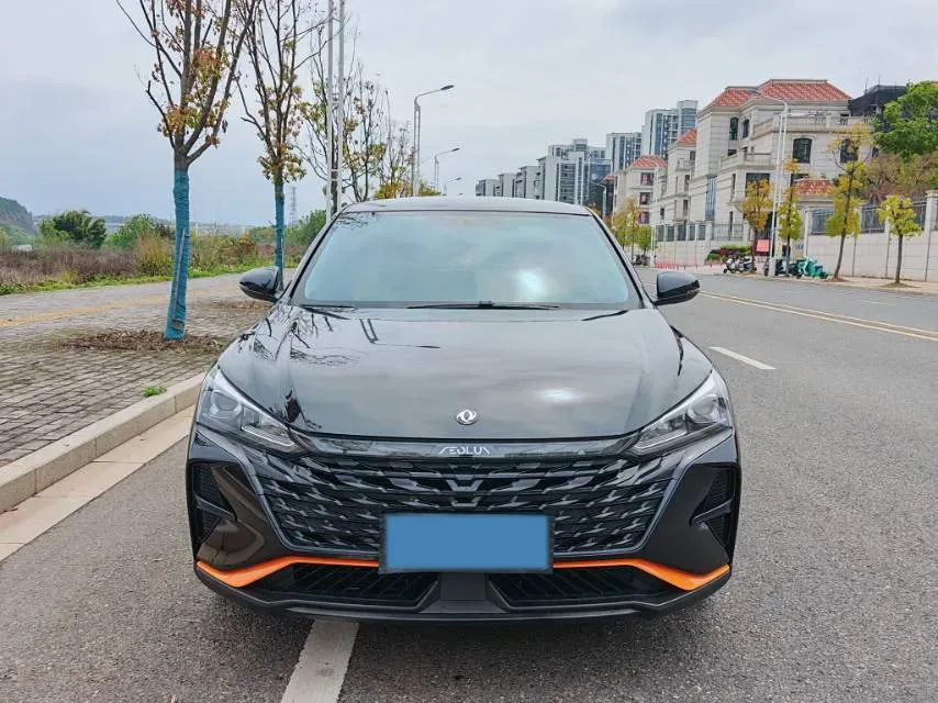 2023 DongFeng Aeolus YiXuan 1.5L 125HP L4 6DCT,autocango,china used car exporter,china ev exporter,chinese used car exporter,chinese used ev exporter