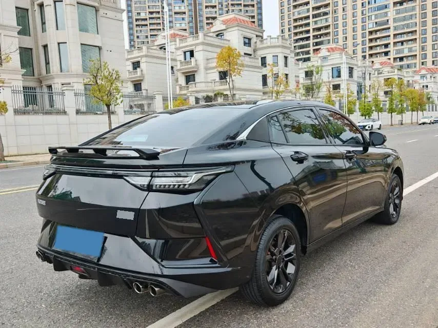 2023 DongFeng Aeolus YiXuan 1.5L 125HP L4 6DCT,autocango,china used car exporter,china ev exporter,chinese used car exporter,chinese used ev exporter