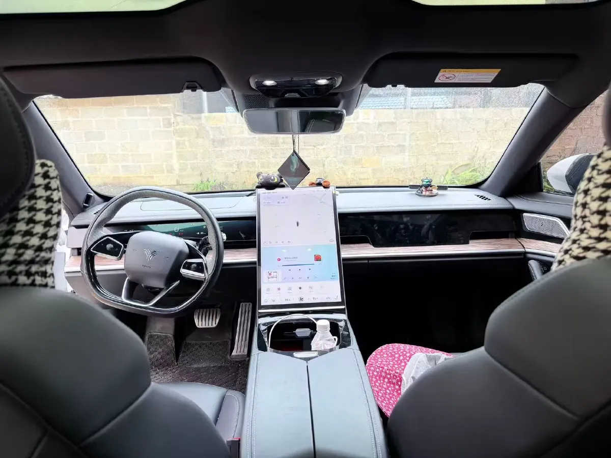 2024 Neta S 1.5L 116HP L4 REEV 31.7KWH,autocango,china used car exporter,china ev exporter,chinese used car exporter,chinese used ev exporter