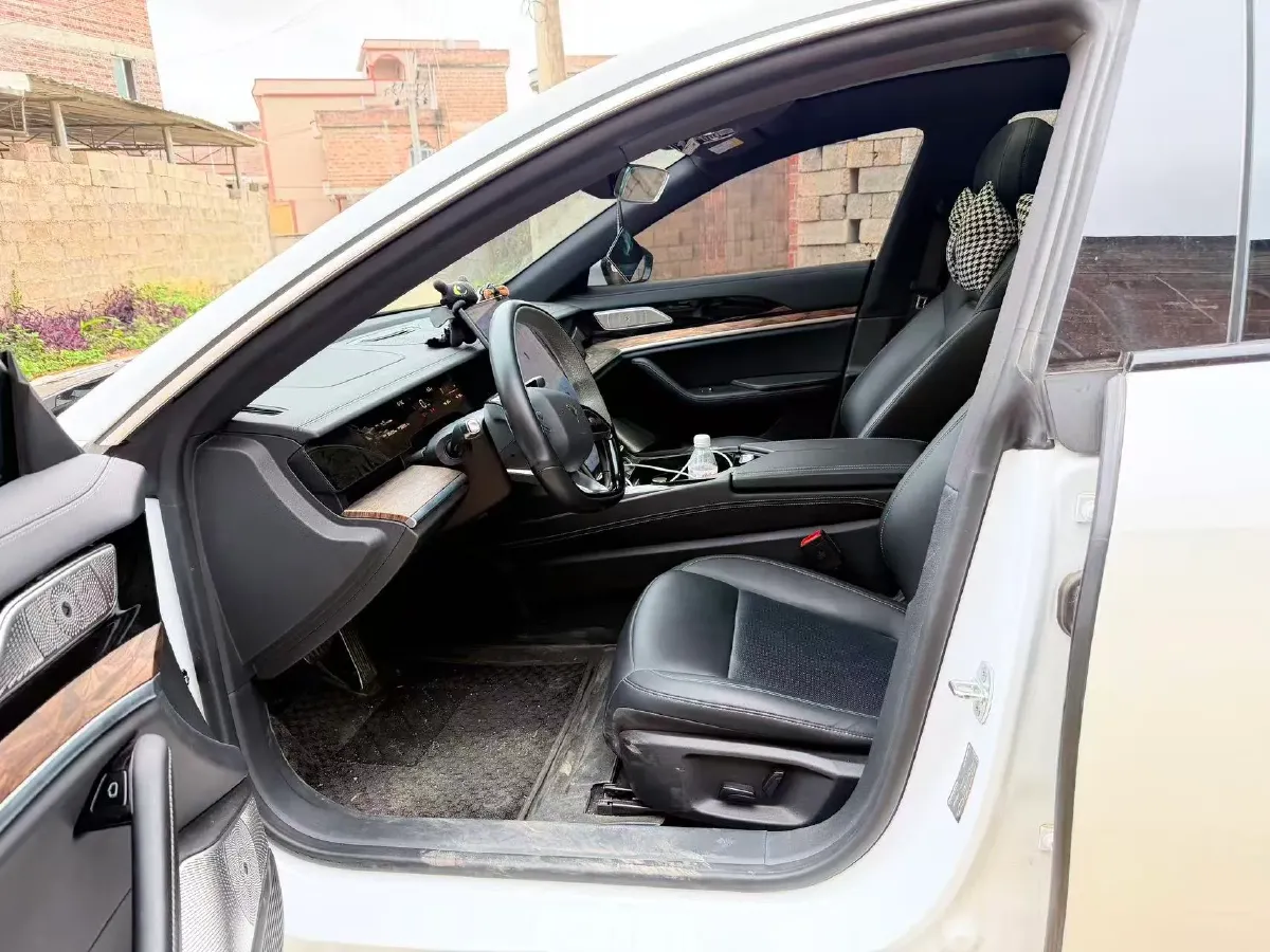 2024 Neta S 1.5L 116HP L4 REEV 31.7KWH,autocango,china used car exporter,china ev exporter,chinese used car exporter,chinese used ev exporter