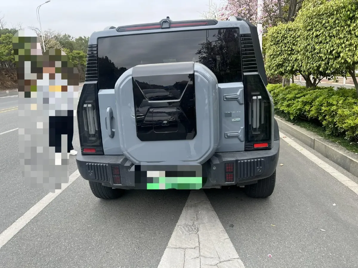 2024 Jetour ShanHai TravellerC-DM 1.5T 156HP L4 3DHT PHEV 43.24KWH,autocango,china used car exporter,china ev exporter,chinese used car exporter,chinese used ev exporter