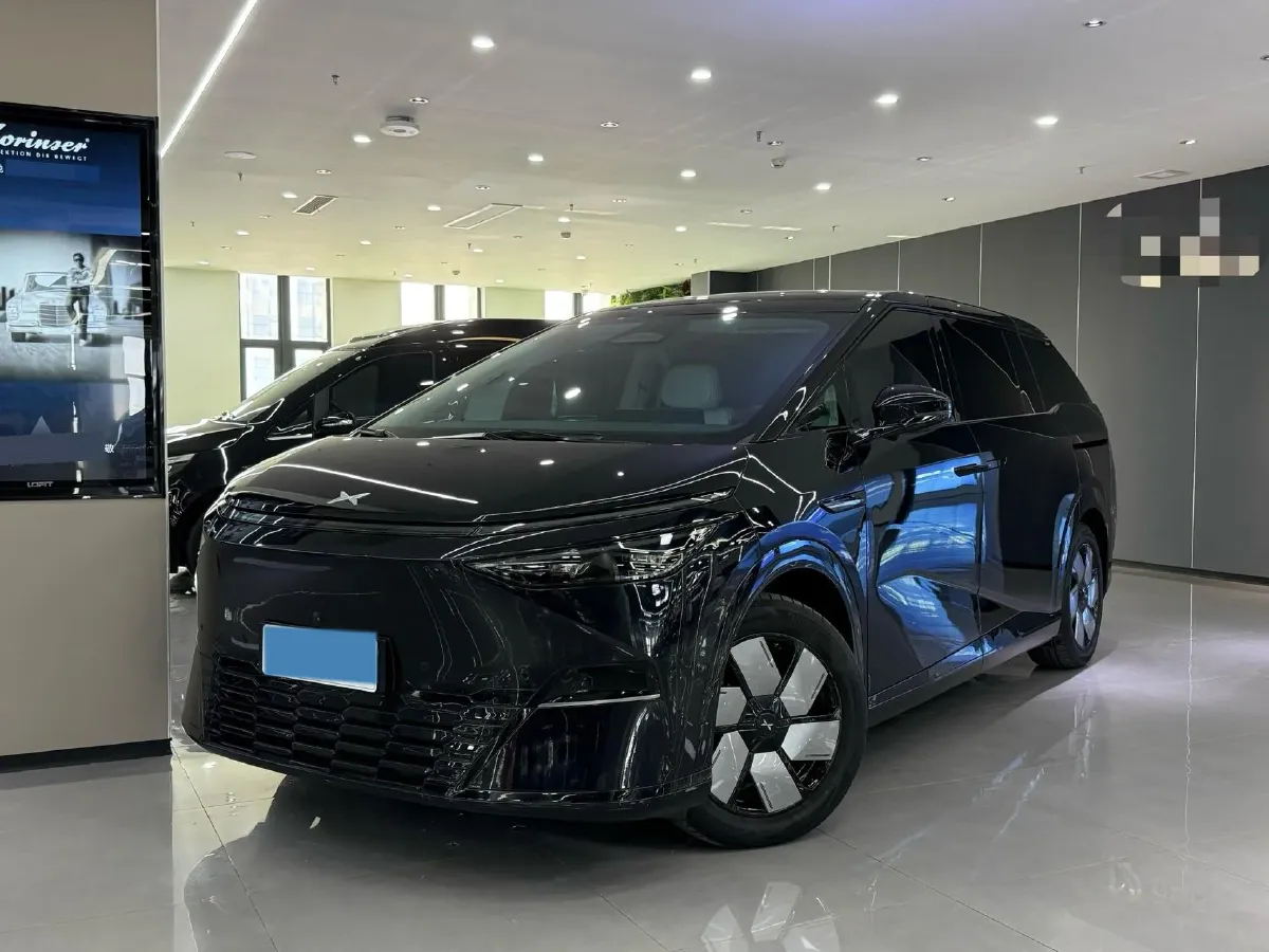 2024 Xpeng X9 BEV 101.5KWH,autocango,china used car exporter,china ev exporter,chinese used car exporter,chinese used ev exporter