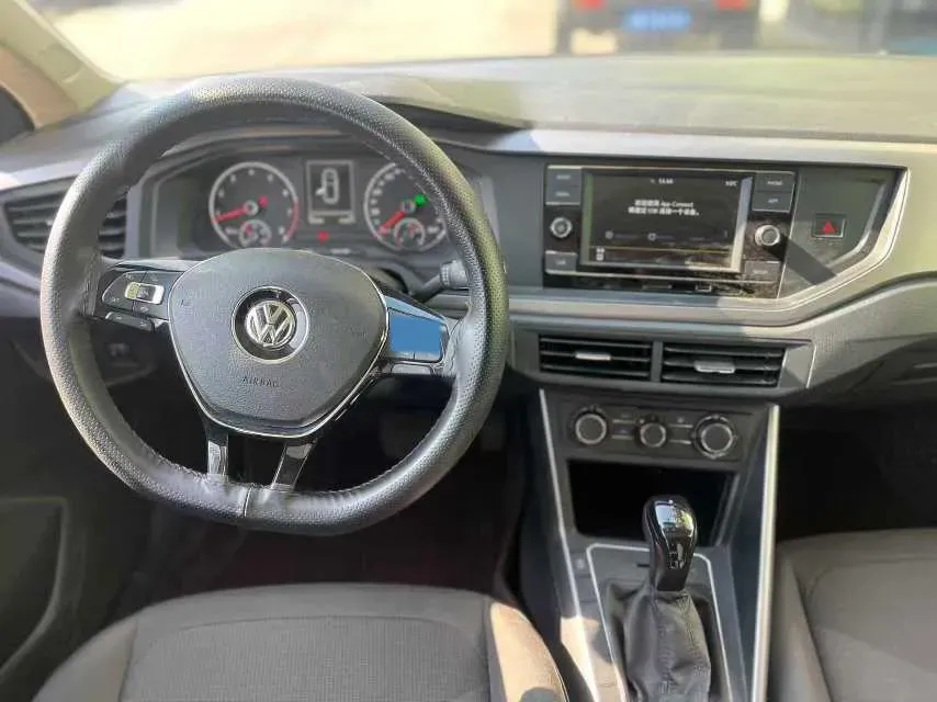 2019 Volkswagen Polo 1.5L 113HP L4 6AT,autocango,china used car exporter,china ev exporter,chinese used car exporter,chinese used ev exporter