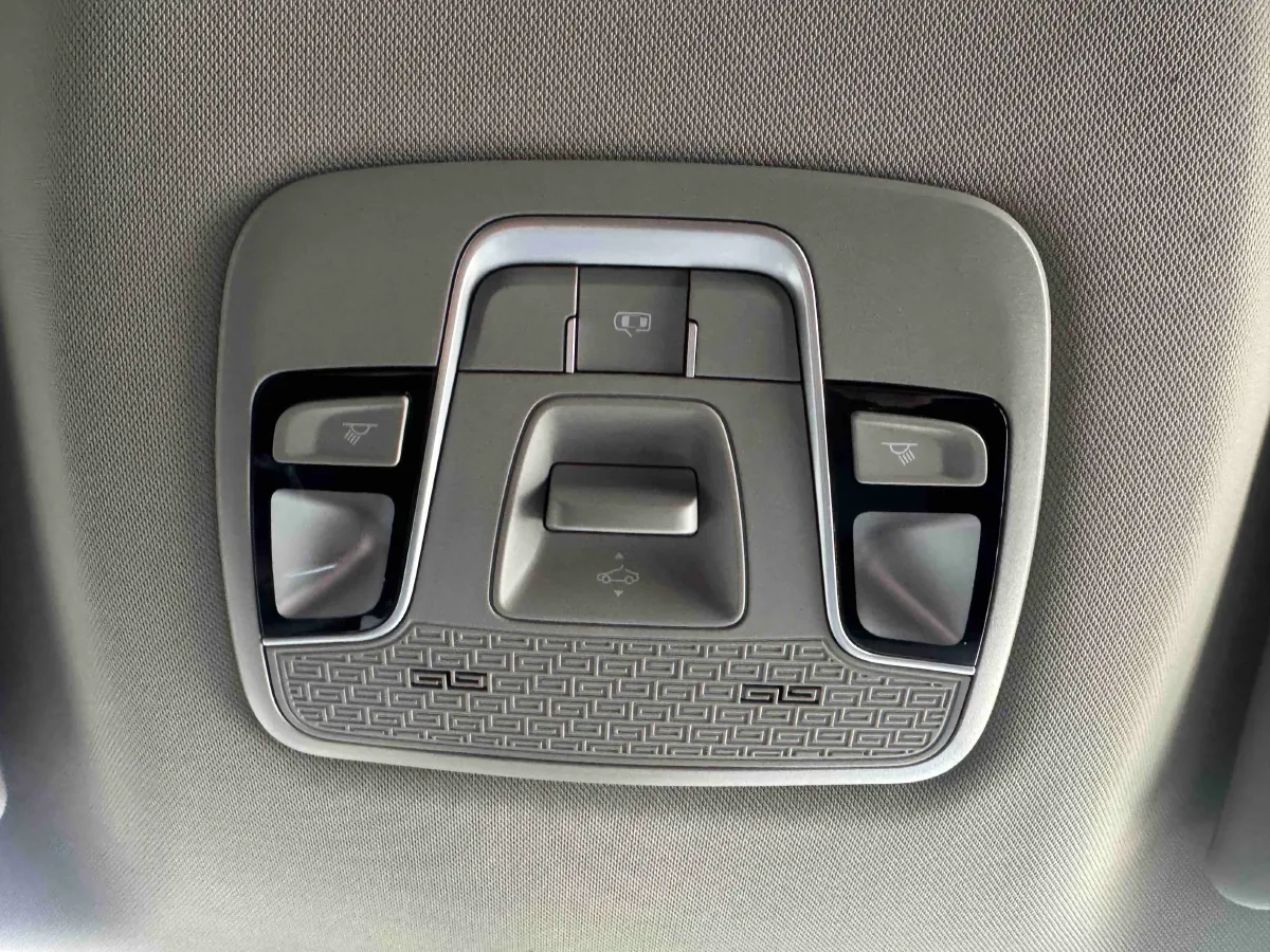 2021 Geely Coolray 1.4T 141HP L4 6DCT,autocango,china used car exporter,china ev exporter,chinese used car exporter,chinese used ev exporter