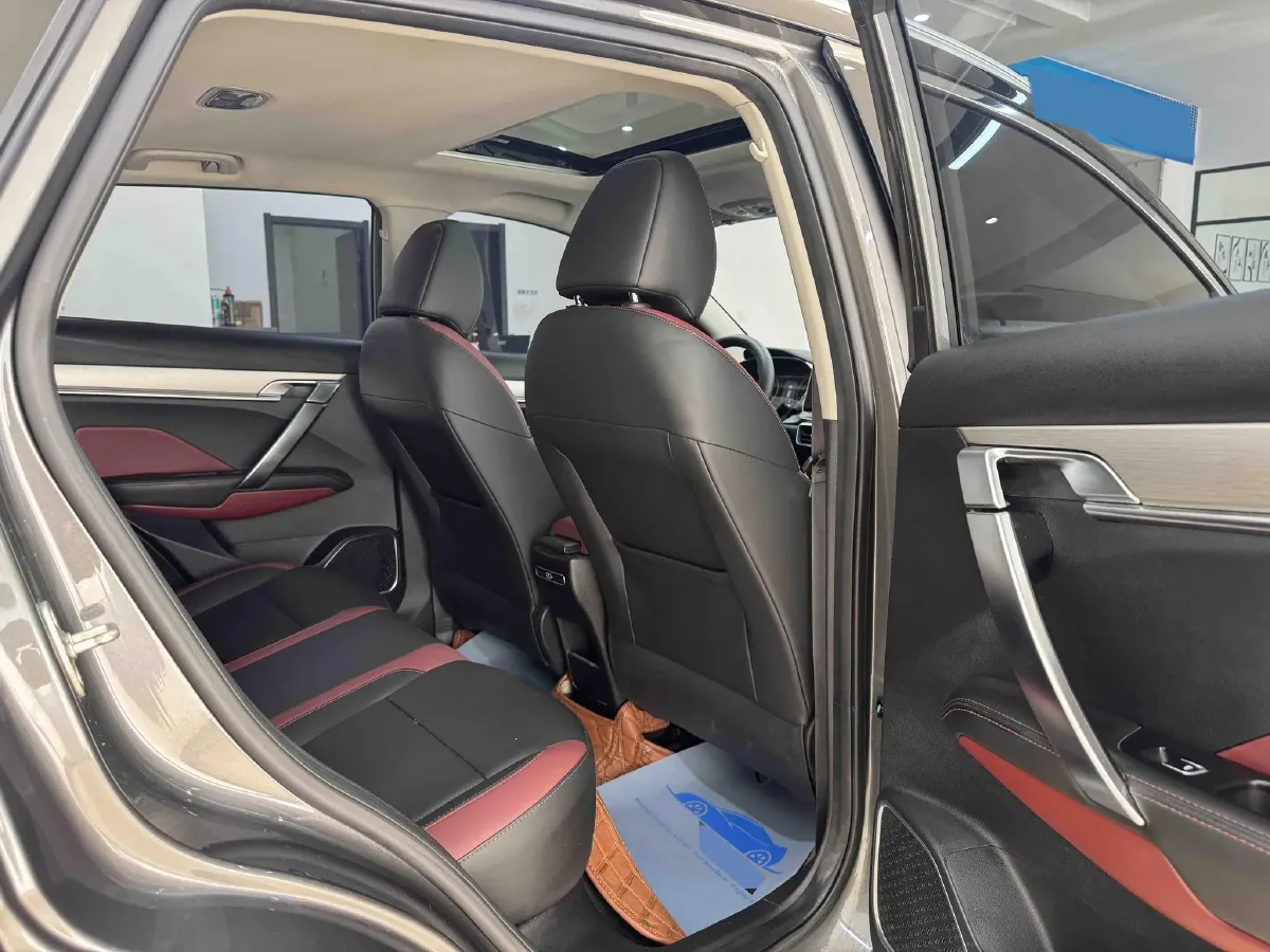 2021 Geely Coolray 1.4T 141HP L4 6DCT,autocango,china used car exporter,china ev exporter,chinese used car exporter,chinese used ev exporter
