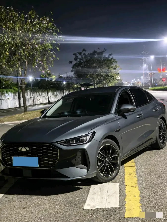 2025 Fulwin FulwinA8L 1.5T 156HP L4 1DHT PHEV 18.67KWH,autocango,china used car exporter,china ev exporter,chinese used car exporter,chinese used ev exporter