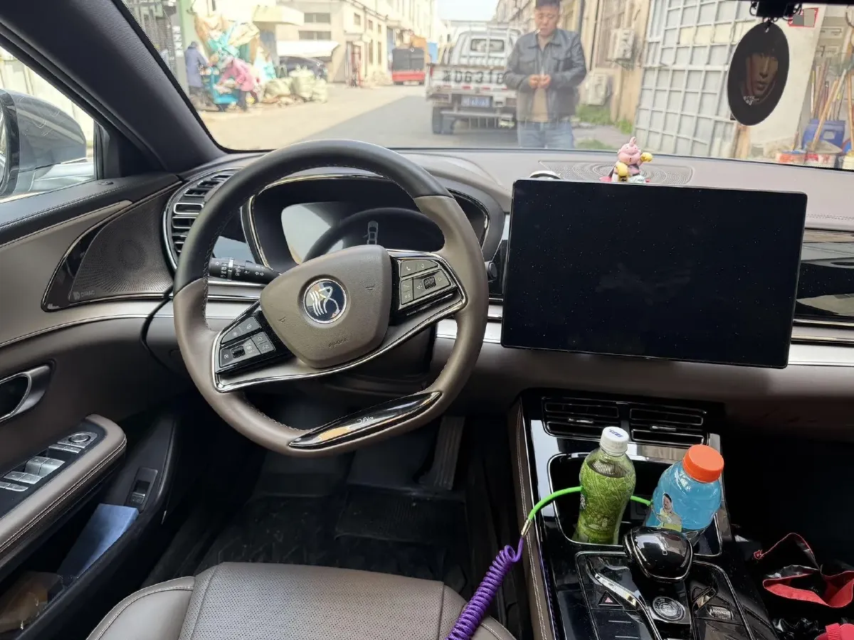 2021 BYD Han BEV 64.8KWH,autocango,china used car exporter,china ev exporter,chinese used car exporter,chinese used ev exporter