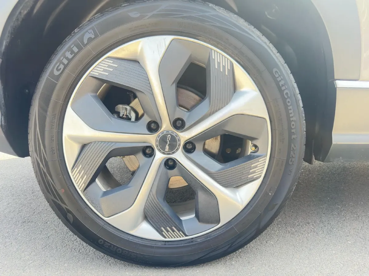 2023 BYD Frigate 07 1.5T 139HP L4 E-CVT PHEV 18.3KWH,autocango,china used car exporter,china ev exporter,chinese used car exporter,chinese used ev exporter