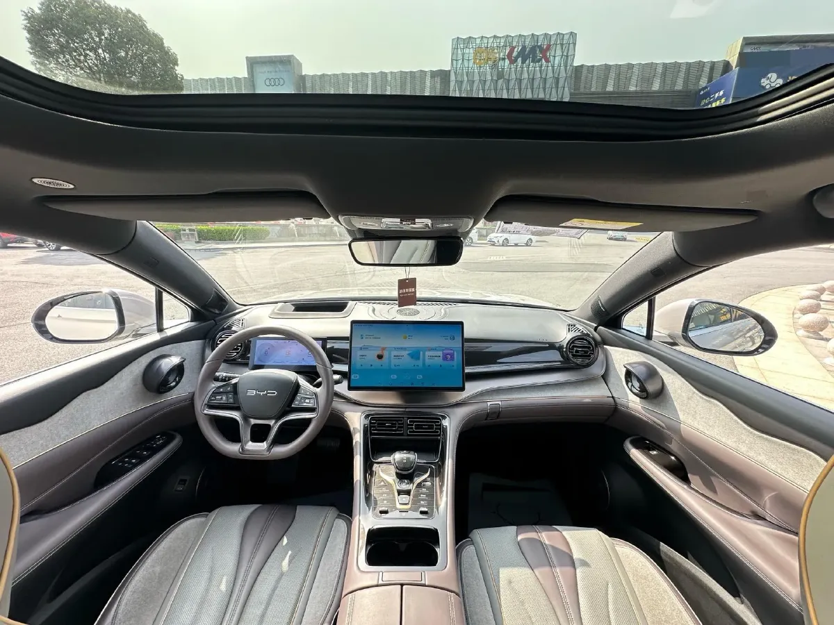 2023 BYD Frigate 07 1.5T 139HP L4 E-CVT PHEV 18.3KWH,autocango,china used car exporter,china ev exporter,chinese used car exporter,chinese used ev exporter