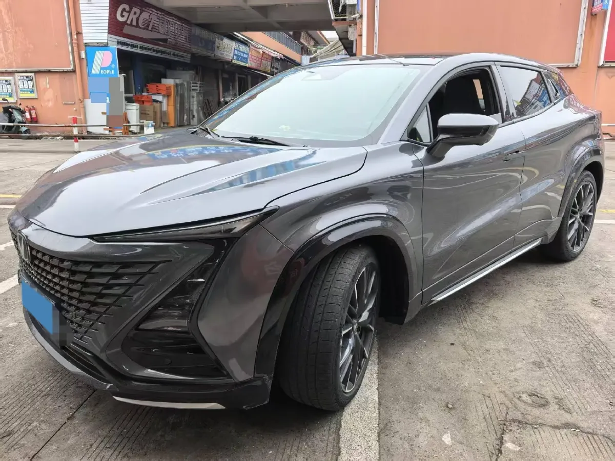 2023 ChangAn UNI-T 1.5T 188HP L4 7DCT,autocango,china used car exporter,china ev exporter,chinese used car exporter,chinese used ev exporter