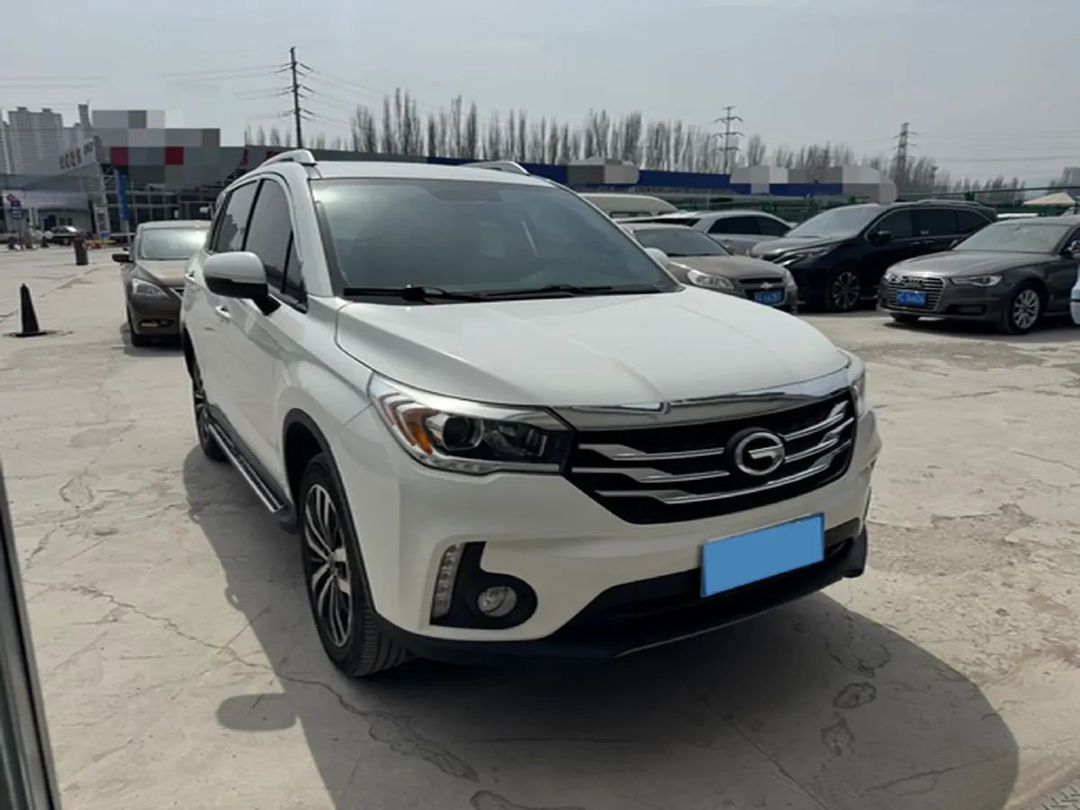 2017 GAC Trumpchi GS4 1.5T 152HP L4 5MT,autocango,china used car exporter,china ev exporter,chinese used car exporter,chinese used ev exporter
