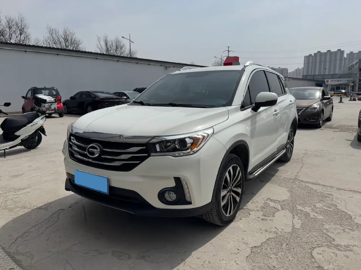 2017 GAC Trumpchi GS4 1.5T 152HP L4 5MT,autocango,china used car exporter,china ev exporter,chinese used car exporter,chinese used ev exporter