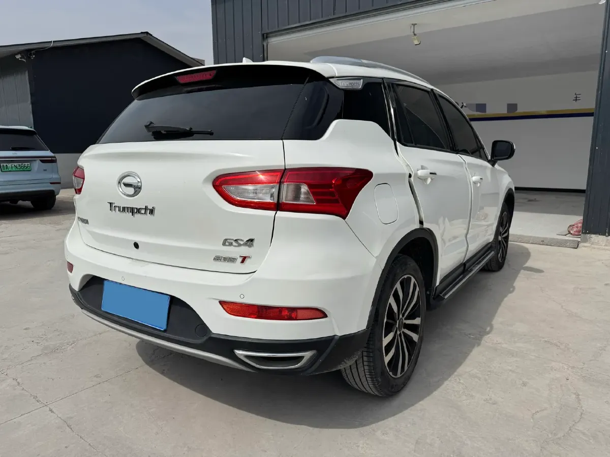 2017 GAC Trumpchi GS4 1.5T 152HP L4 5MT,autocango,china used car exporter,china ev exporter,chinese used car exporter,chinese used ev exporter