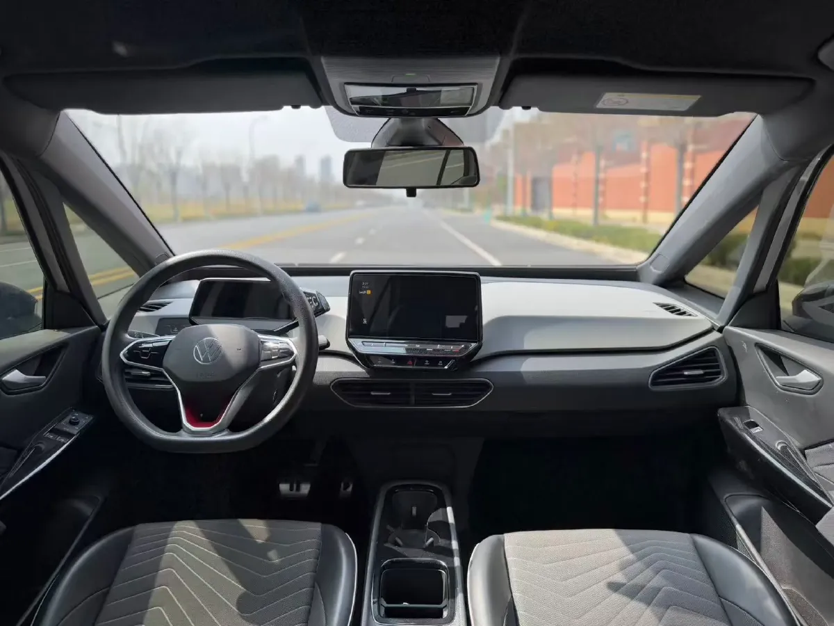 2024 Volkswagen ID.3 BEV 52.8KWH,autocango,china used car exporter,china ev exporter,chinese used car exporter,chinese used ev exporter