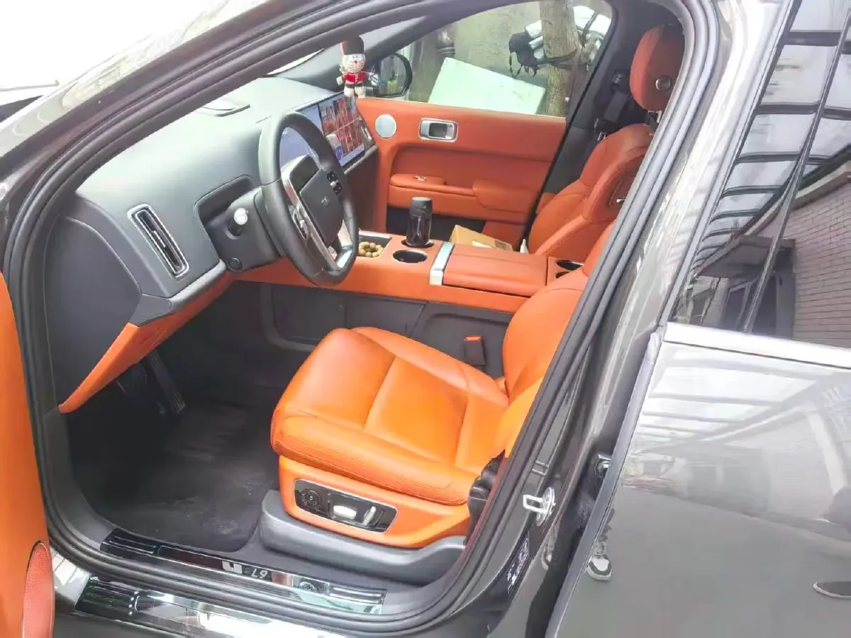 2022 Li L9 Range Extended 154HP REEV 42.6KWH,autocango,china used car exporter,china ev exporter,chinese used car exporter,chinese used ev exporter