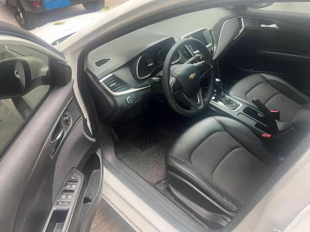 2019 Chevrolet Cavalier 1.5L 113HP L4 6AT,autocango,china used car exporter,china ev exporter,chinese used car exporter,chinese used ev exporter