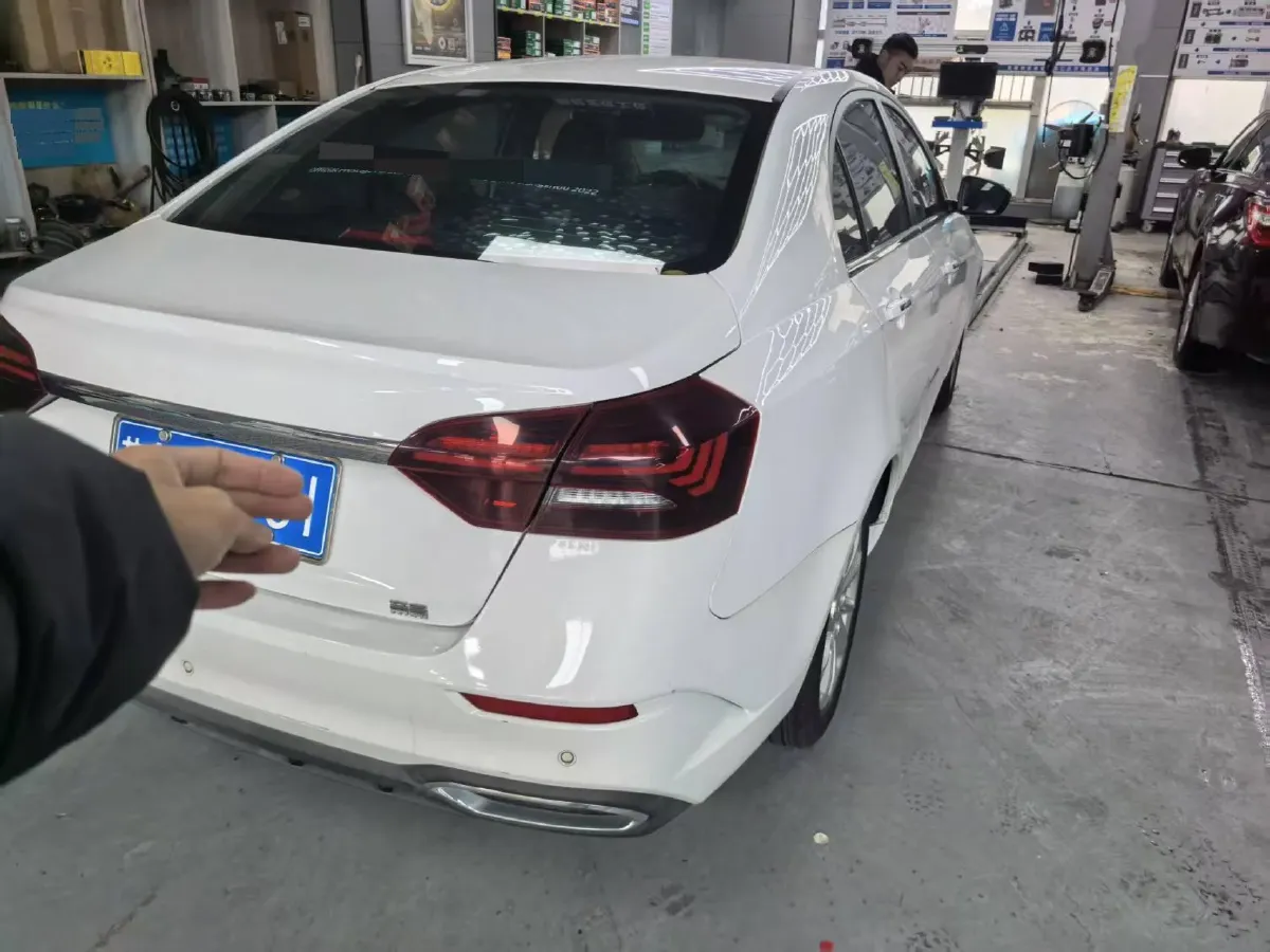 2021 Geely Coolray 1.4T 141HP L4 6MT,autocango,china used car exporter,china ev exporter,chinese used car exporter,chinese used ev exporter