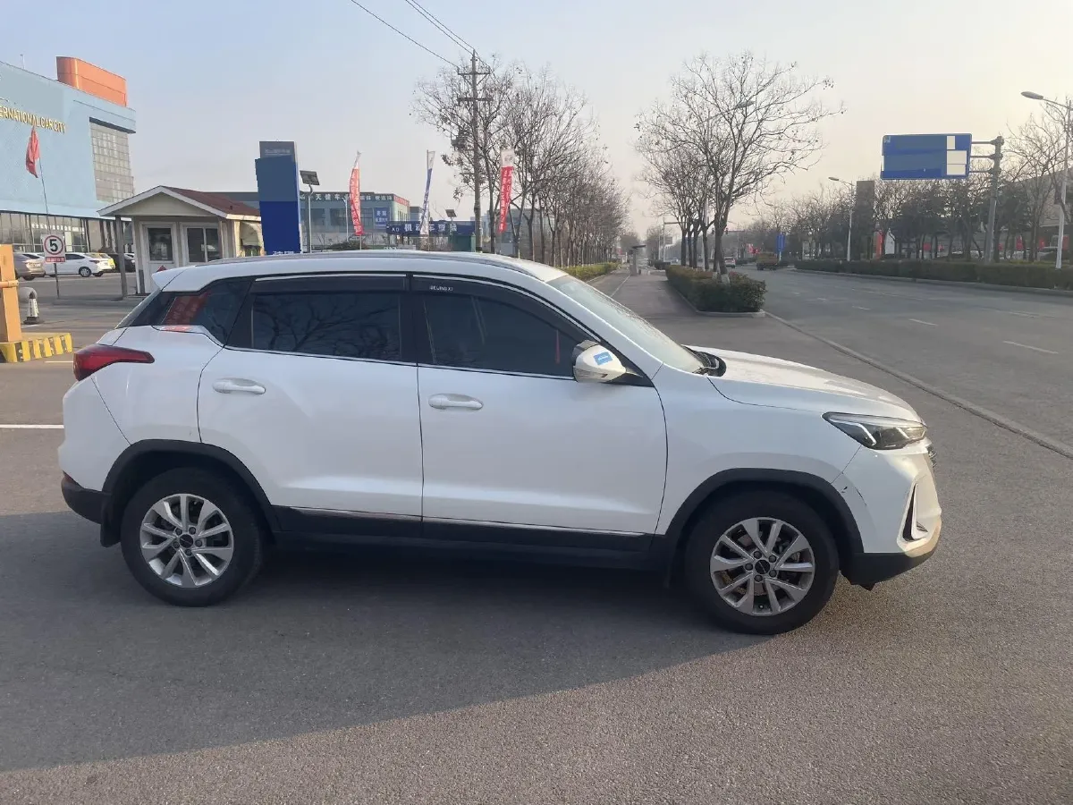 2019 BeiJing Auto X3 1.5T 150HP L4 6MT,autocango,china used car exporter,china ev exporter,chinese used car exporter,chinese used ev exporter
