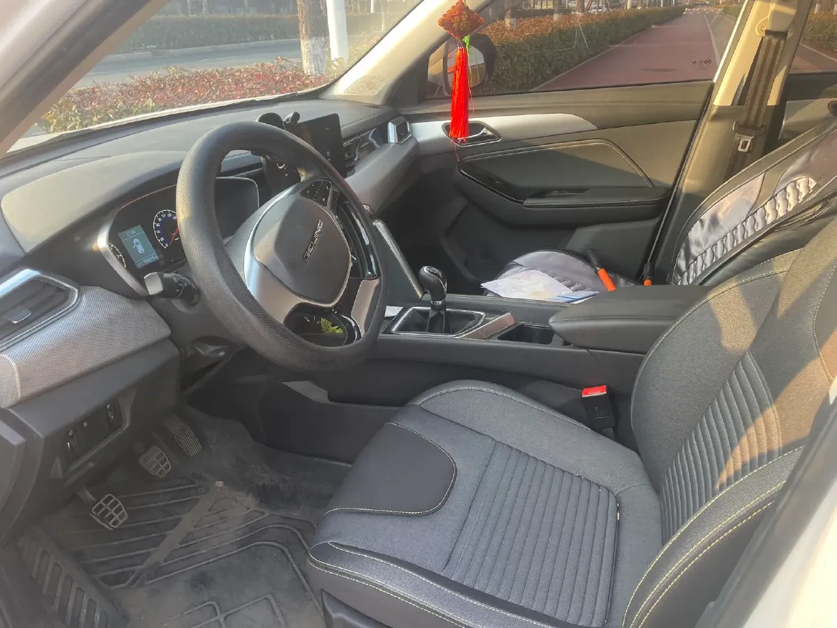 2019 BeiJing Auto X3 1.5T 150HP L4 6MT,autocango,china used car exporter,china ev exporter,chinese used car exporter,chinese used ev exporter