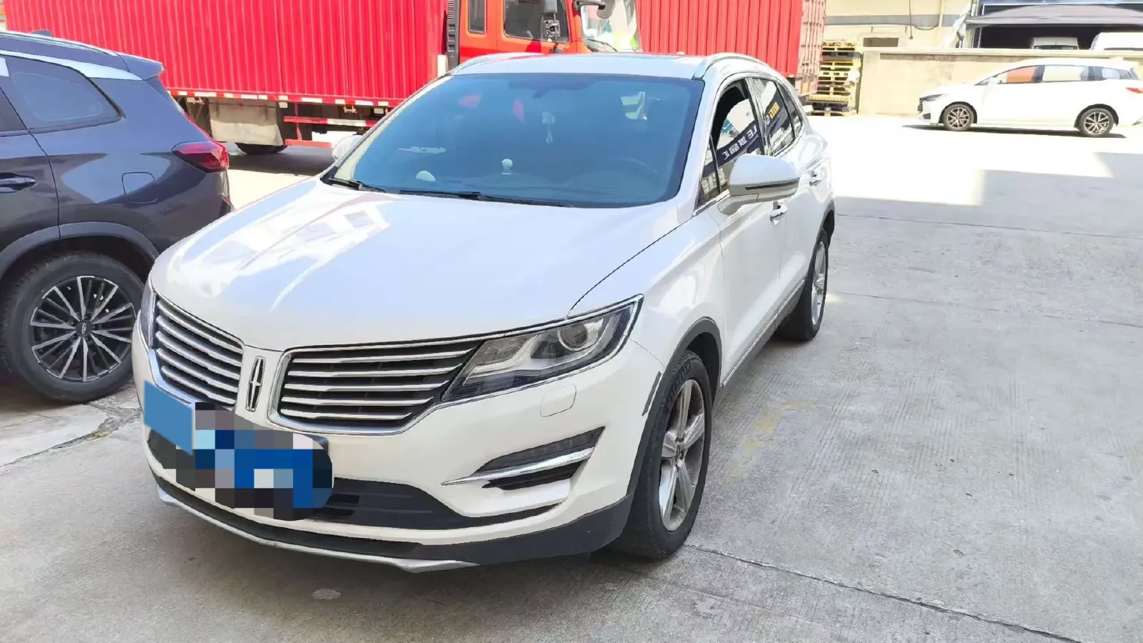 2017 Lincoln MKC 2.0T 203HP L4 6AT,autocango,china used car exporter,china ev exporter,chinese used car exporter,chinese used ev exporter