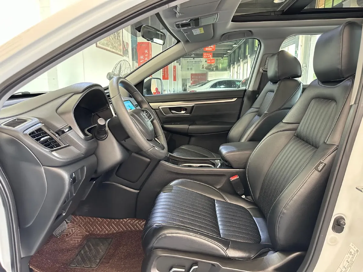 2022 HongQi HS5 2.0T 224HP L4 6AT,autocango,china used car exporter,china ev exporter,chinese used car exporter,chinese used ev exporter