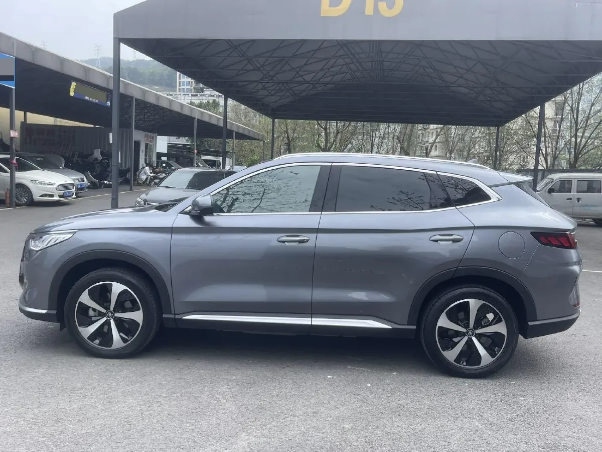 2022 Hyundai Tucson 2.0L 150HP L4 6AT Hybrid,autocango,china used car exporter,china ev exporter,chinese used car exporter,chinese used ev exporter