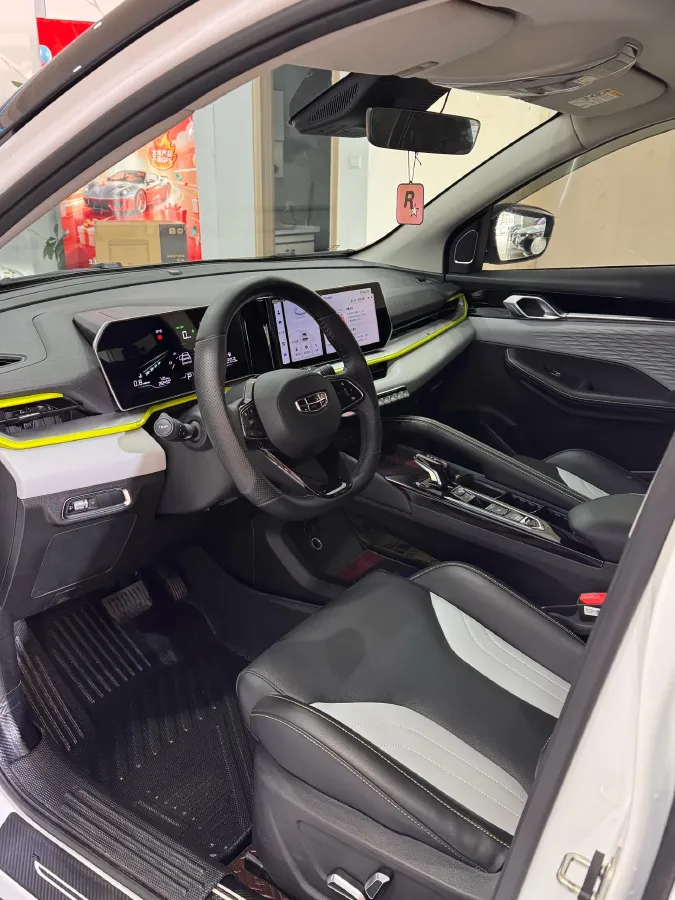 2023 Geely Coolray 1.5T 181HP L4 7DCT,autocango,china used car exporter,china ev exporter,chinese used car exporter,chinese used ev exporter