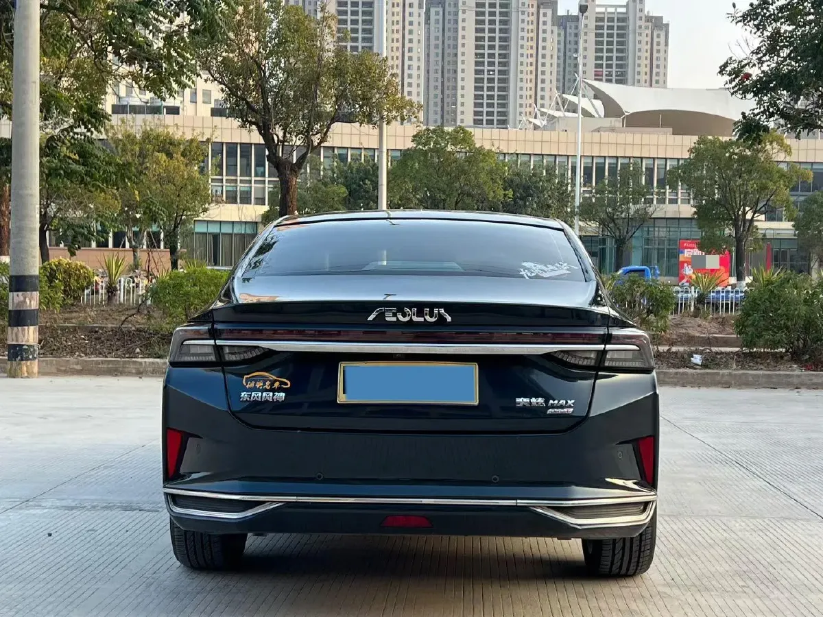 2021 DongFeng Aeolus YiXuan MAX 1.5T 190HP L4 7DCT,autocango,china used car exporter,china ev exporter,chinese used car exporter,chinese used ev exporter